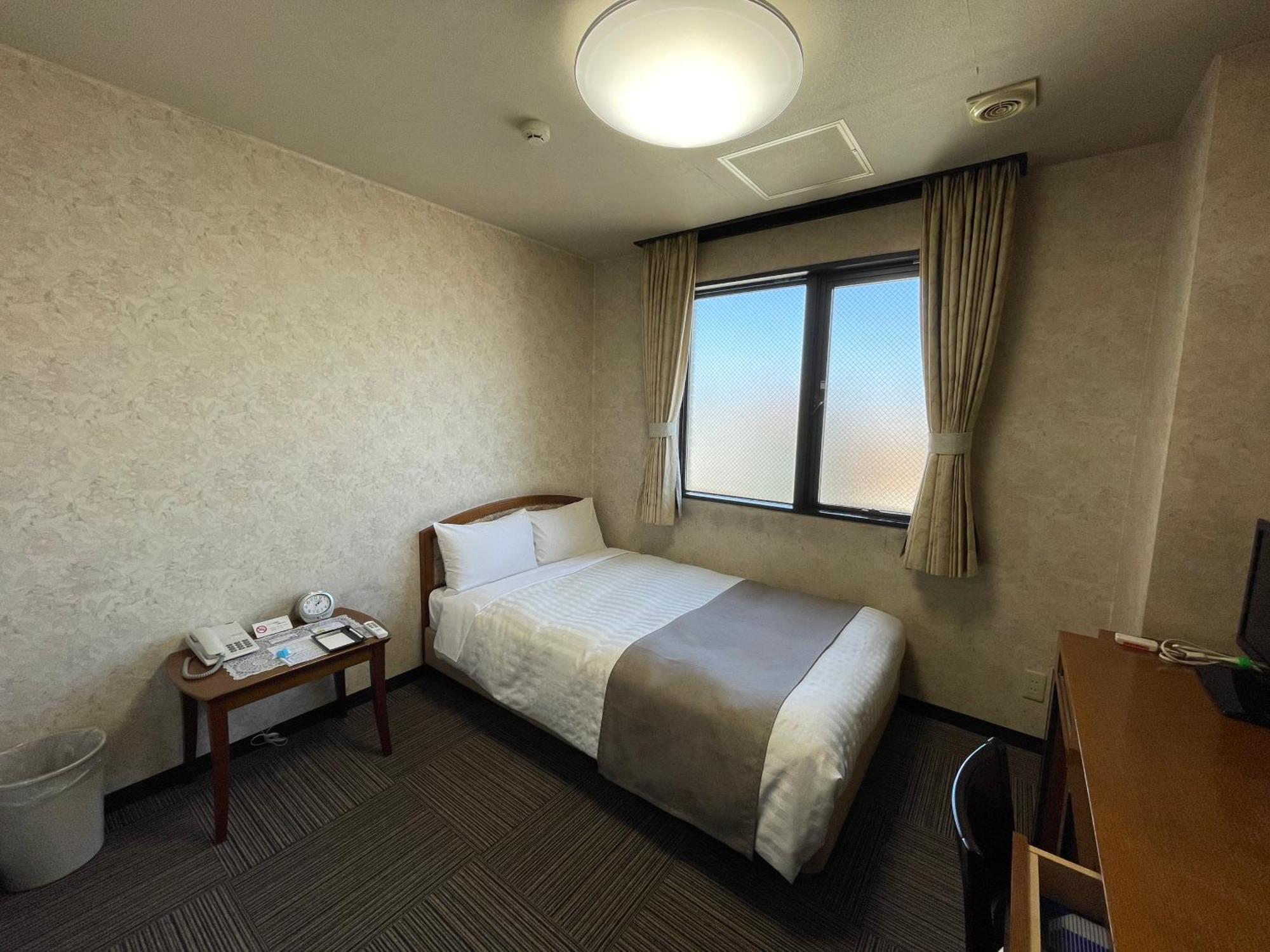 Shinmatsudo Station Hotel Zewnętrze zdjęcie